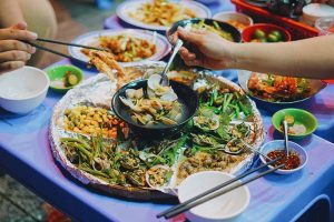 List những đặc sản Sài Gòn khiến du khách “ăn là ghiền”